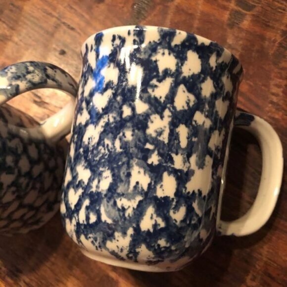 Set of 2 Folkcraft Sponge by Tienshan Mugs - Picture 3 of 10